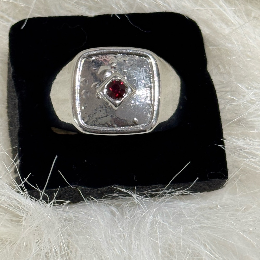Brand new man ring